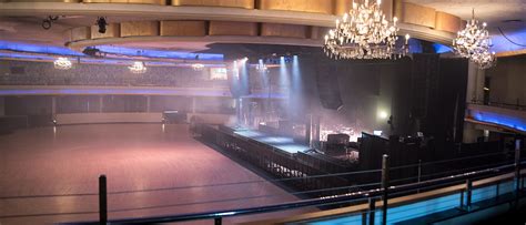 hollywood palladium inside.